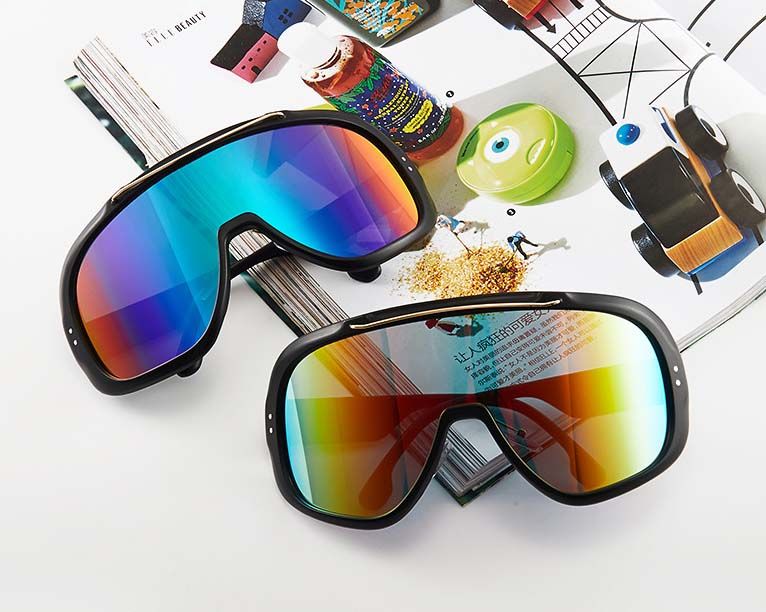 Oversized goggles one piece mask futuristic sunglasses