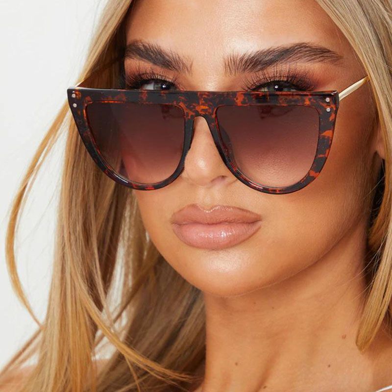 Glamorous Flat Top Oversized Cat’s Eye Sunglasses