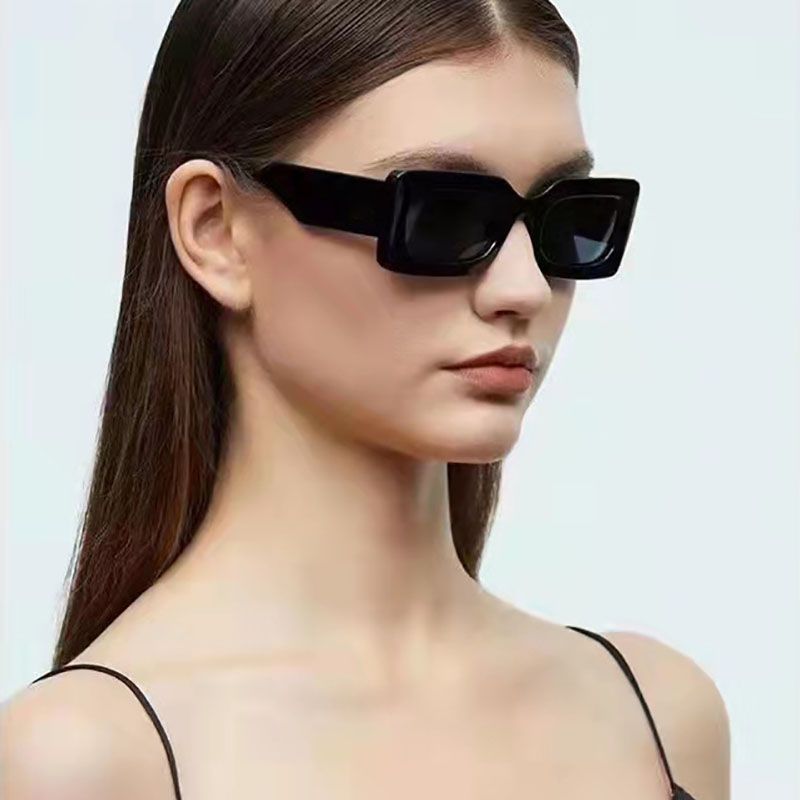Bold temples modern young rectangular sunglasses