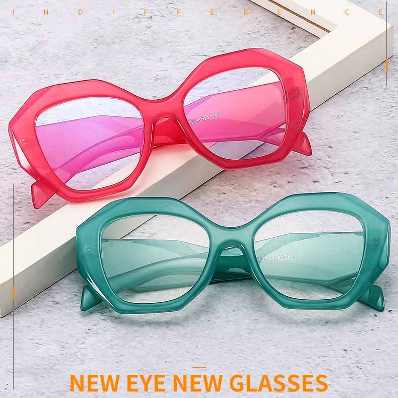 Vintage inspired oversize big lens cat eyed sunglasses