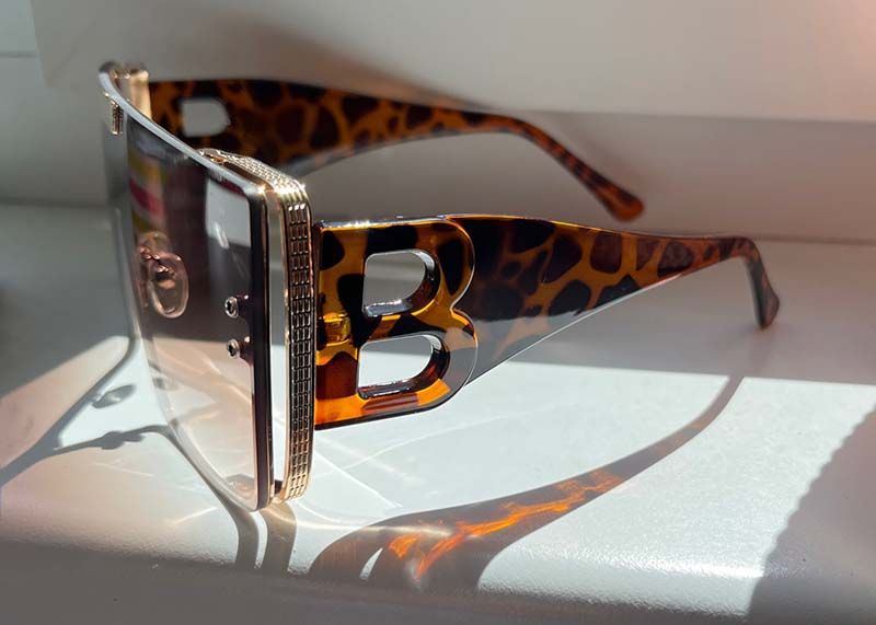 Big 'B' Letter Legs Oversized Mono Lens Sunglasses