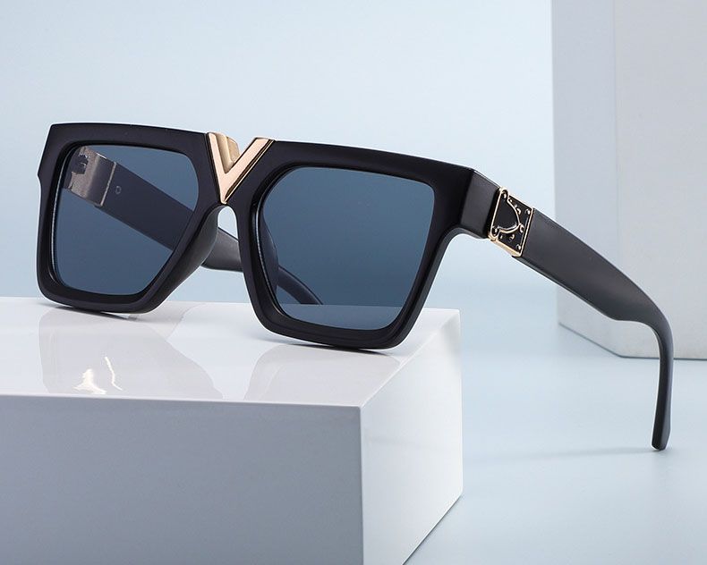 Modern Trapezoid Lens D Frame Gradient Sunglasses