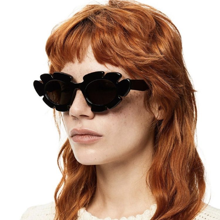Adorable Sunflower Women Creative Decorative Sunglasses