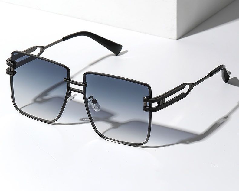 Fashion Luxury Alloy Frame Square Shape Sunglasses