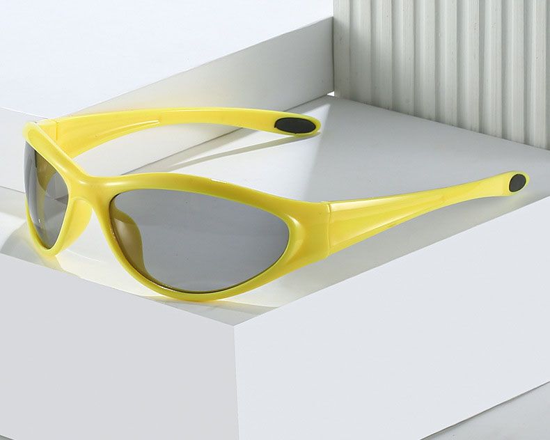 Modern Oval Sunglasses Sports Wrap Around Goggles