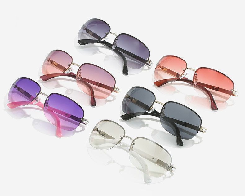 Bling Rhinestones Refined Rimless Oblong Sunglasses
