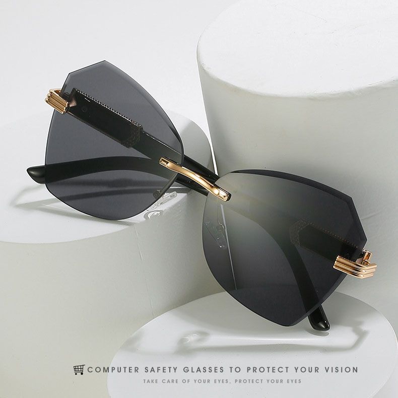 Butterfly shape women rimless lenses stylish sunglasses