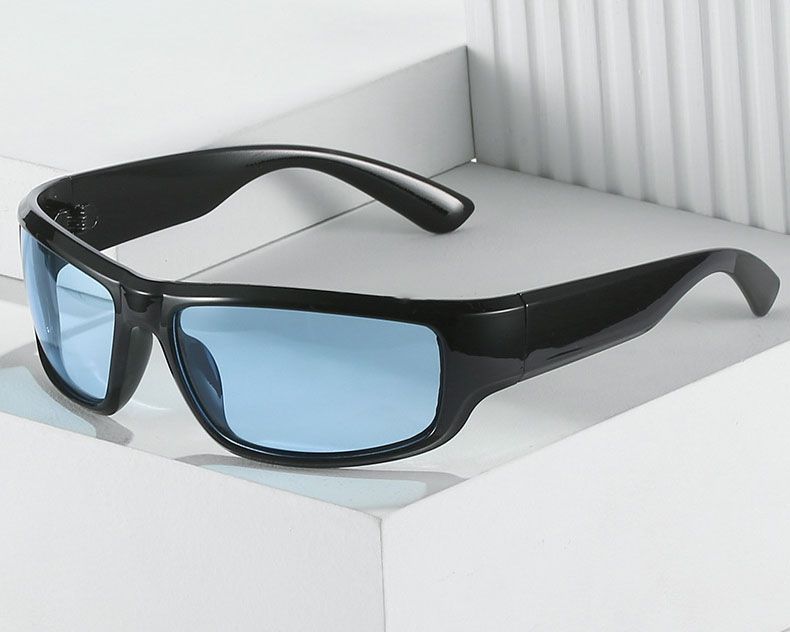 Rectangular wraparound frame sports racer sunglasses