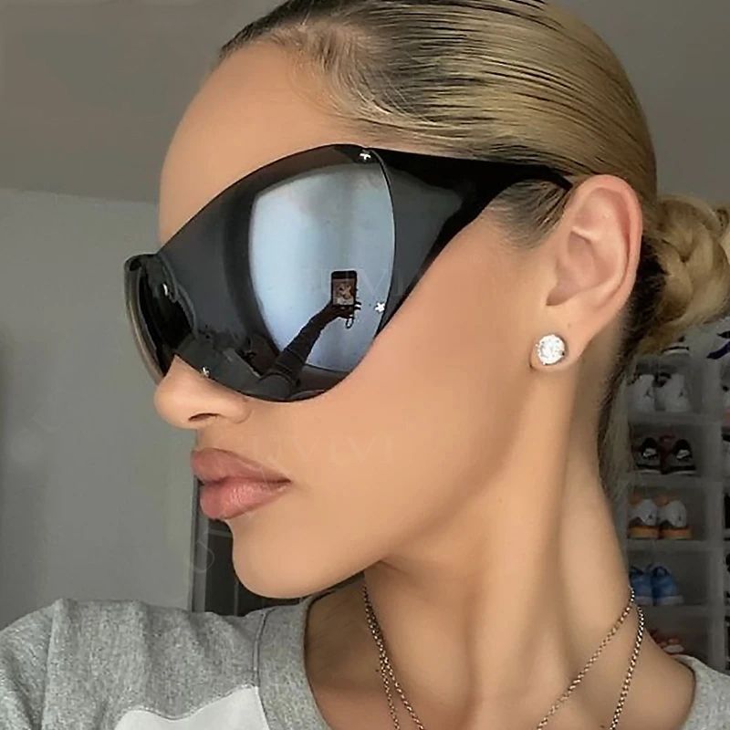 Star Rivets Oversized One Piece Rimless Goggles
