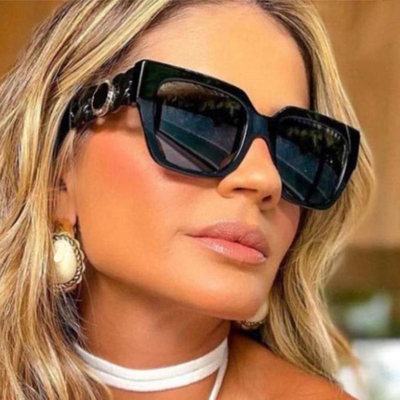  Chain Legs Square Sunglasses Women Fashion Big Frame