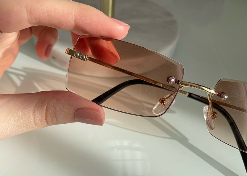 Rectangular Rimless Lens Metal Temples Delicate Sunglasses