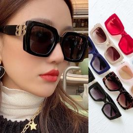 Luxury Square Fashion Double B Hinge Women Sunglasses